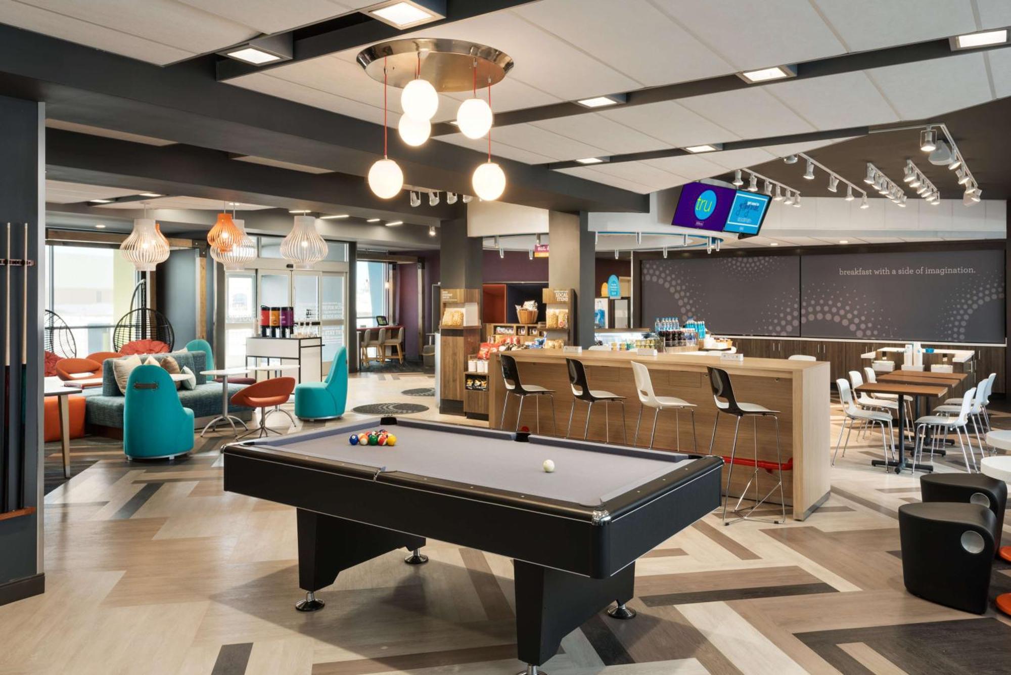 Готель Tru By Hilton Cedar Rapids Westdale Екстер'єр фото